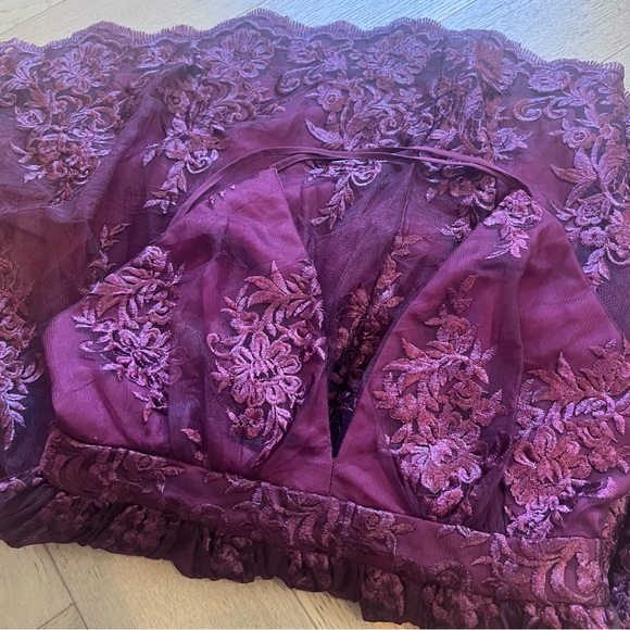 Lulu’s A Love To Remember Wine Red Lace Backless
Skater Dress - Picture 5 of 8